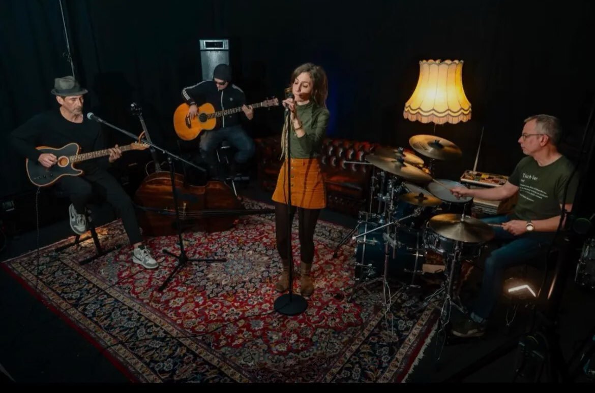 Tiny Concert mit Remedy im KOMM